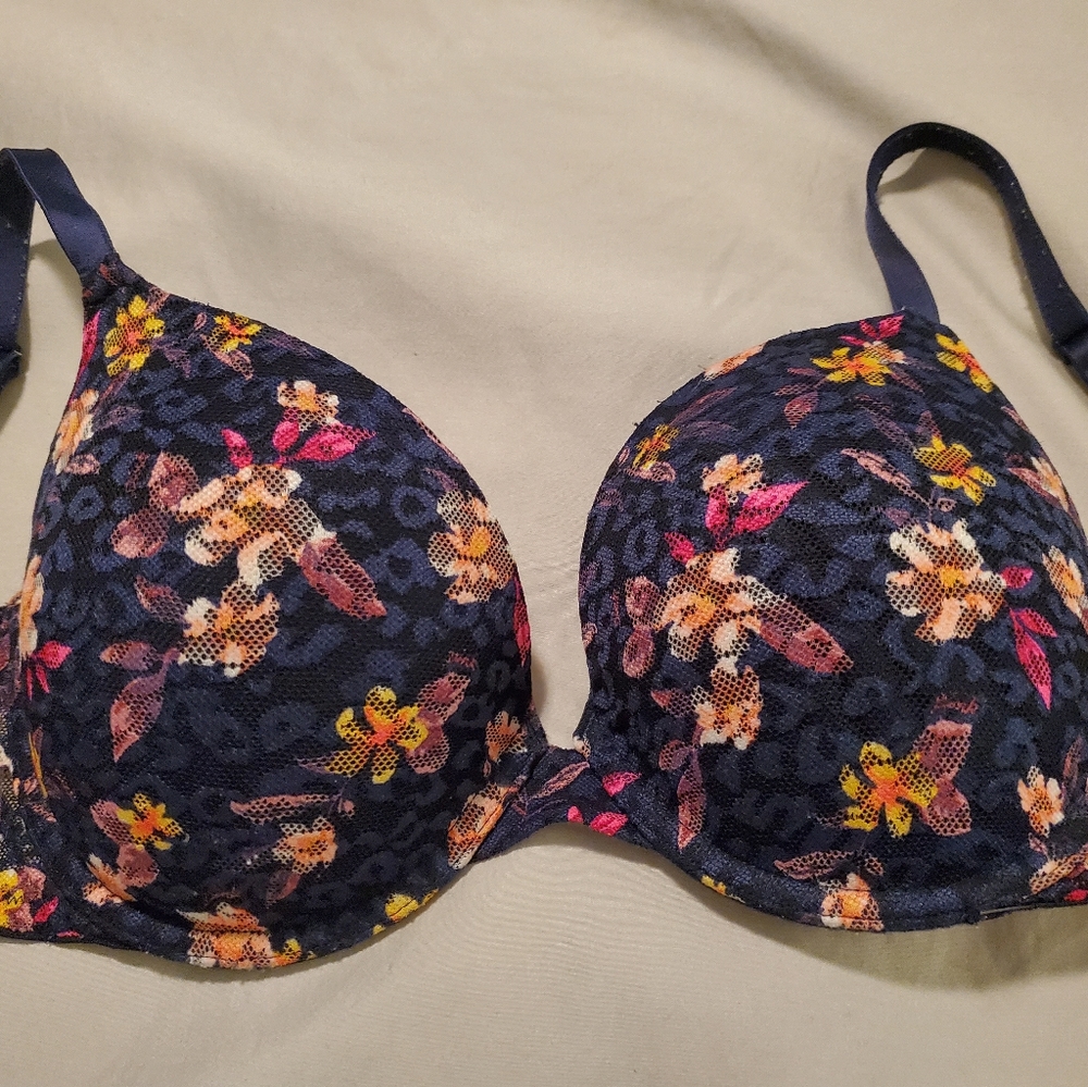 PINK push up bra